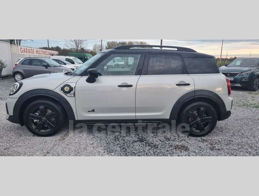 MINI